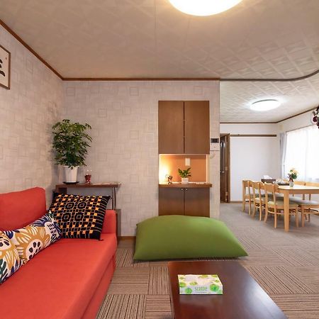 Вилла Hong House Токио Экстерьер фото